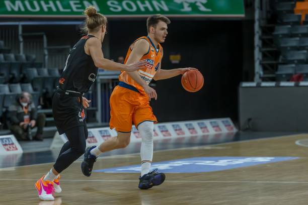 个时间上的 个时间上的