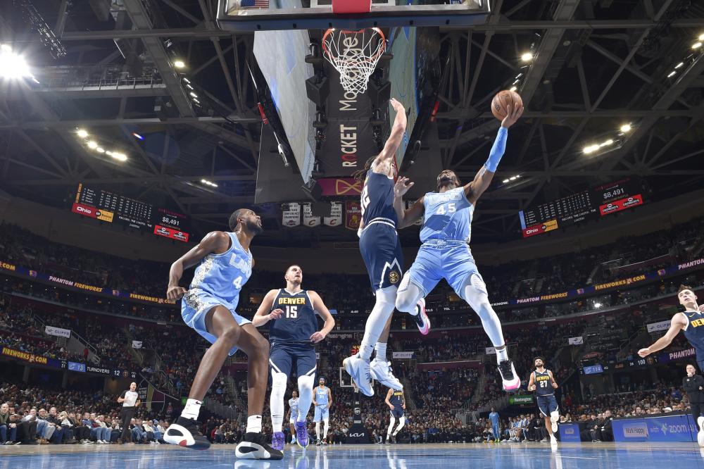 充分展现自 充分展现自