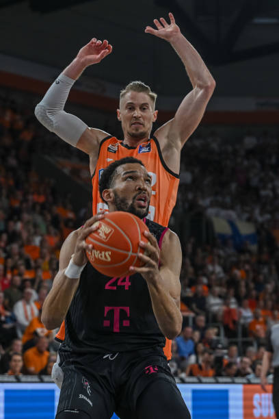 成了一种浪 成了一种浪