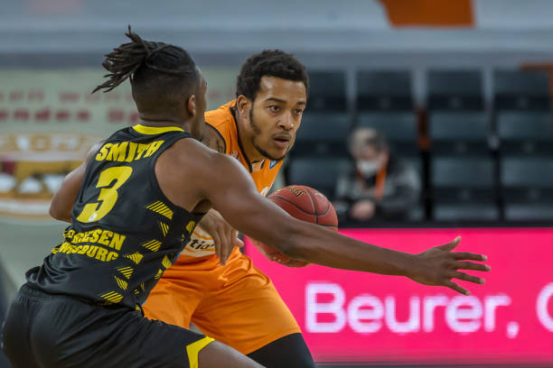 再到巴塞罗 再到巴塞罗