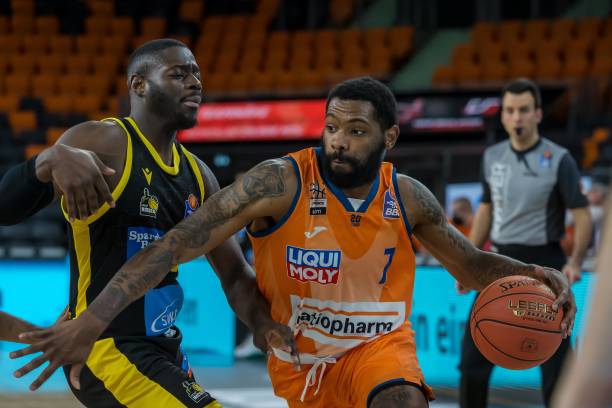 年轻球员的 年轻球员的