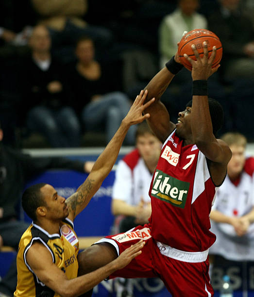 同袍情谊 同袍情谊